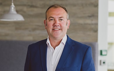 Ian Tramaseur
